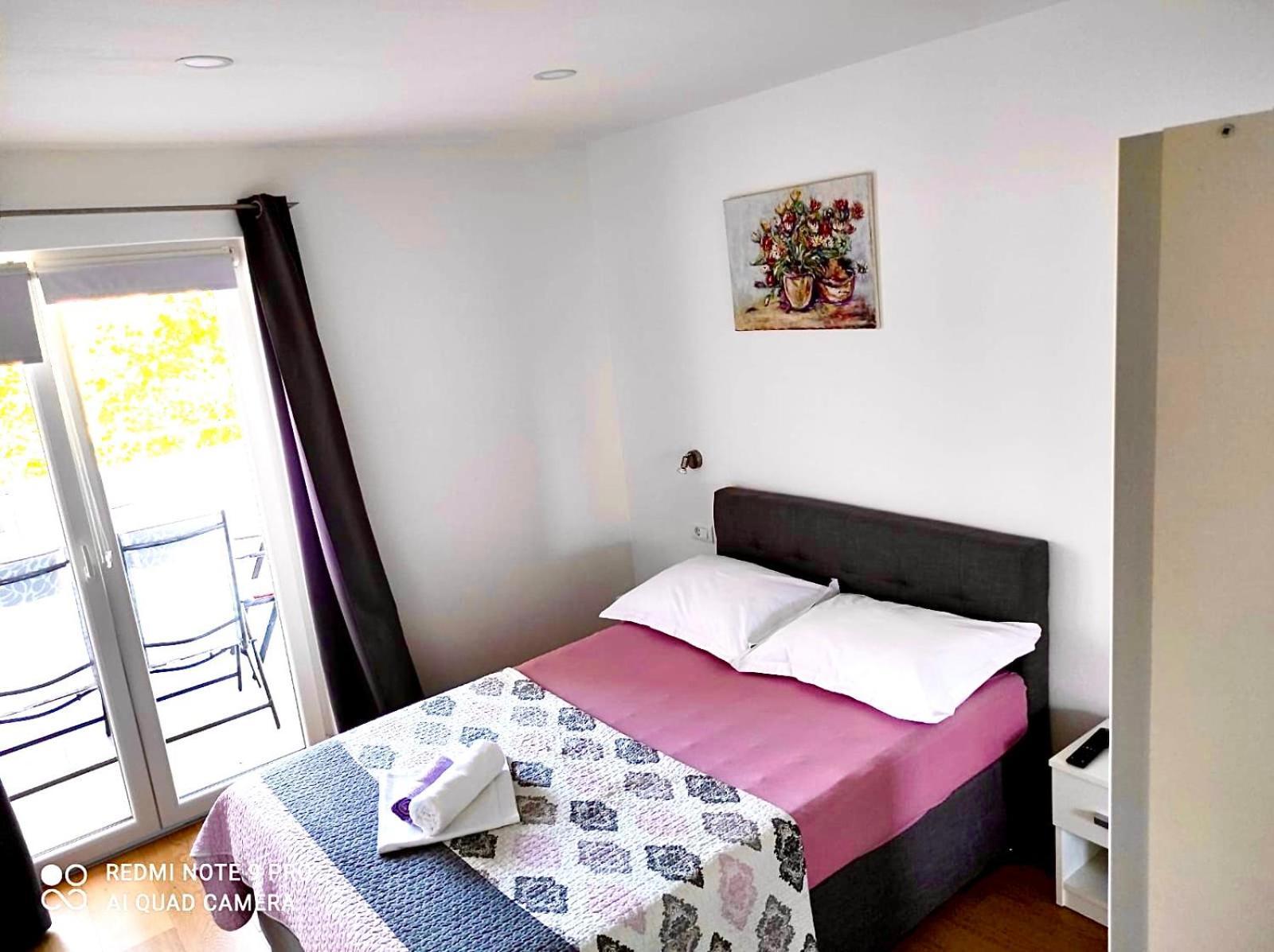 Roso Apartament *